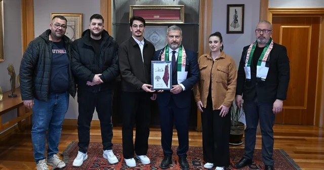 Filistin Yardımlaşma Derneği nden Rektör Adıgüzel e ziyaret Eskişehir Haberleri