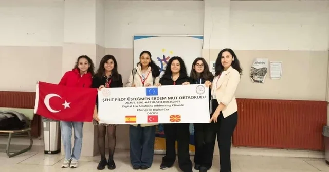 Burhaniyeli öğrenciler İspanya da Türkiye yi temsil etti Balıkesir Haberleri