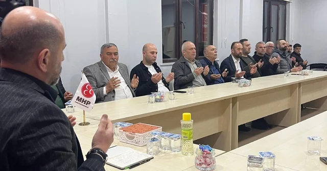 MHP Kavak teşkilatı Alparslan Türkeş i andı Samsun Haberleri