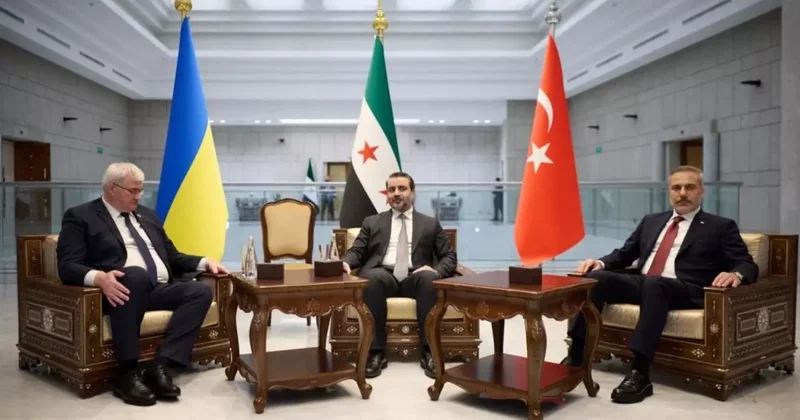 Dışişleri Bakanı Fidan, Suriyeli ve Ukraynallı mevkidaşları ile üçlü görüşme gerçekleştirdi