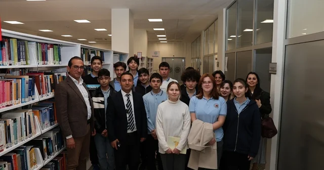 ALKÜ de Kütüphane Haftası etkinliklerle kutlandı ALKÜ Rektörü Türkdoğan: Kütüphaneler bilginin kalbidir Antalya Haberleri