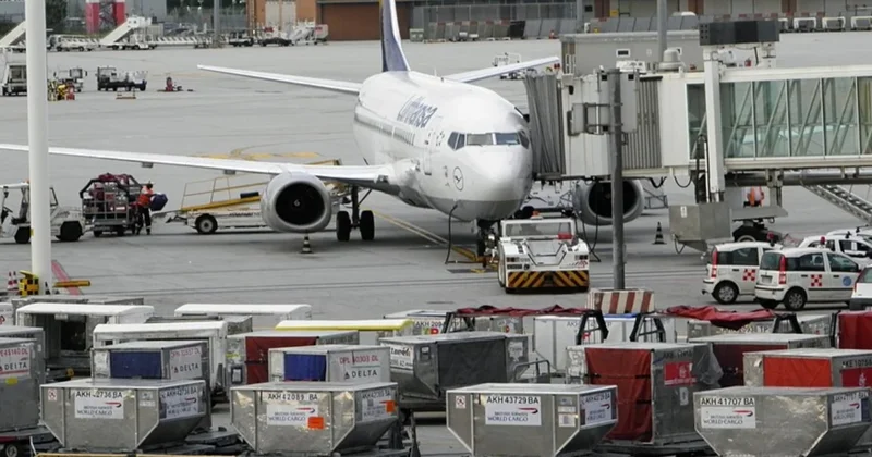 Dört büyük havalimanında yakıt kısıtlamasına gidildi! Bitecek diye çok korkuyorlar Sözcü Gazetesi