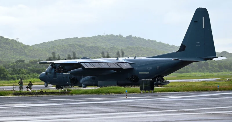 ABD nin İran daki pilot kurtarma operasyonunda mahsur kalan iki uçağın imha edildiği bildirildi Dış Haberler