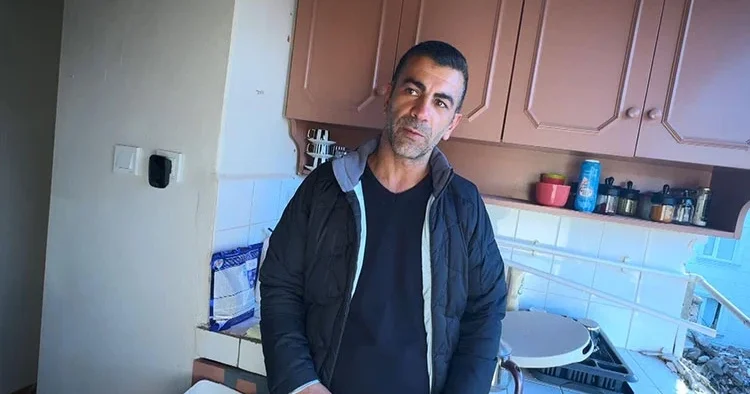 İstanbul da daire sahibine büyük şok: Üst kata vurduğu gibi hepsi aşağı indi