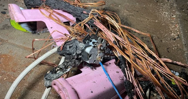 Yanan elektrik kablosu korkuttu Karaman Haberleri