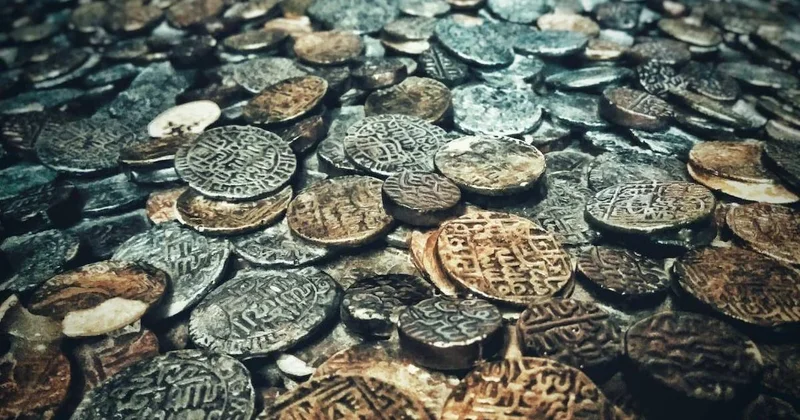 Tadilat yaparken milyoner oldu: Evin bodrumundan külçe külçe altın çıktı Sözcü Gazetesi