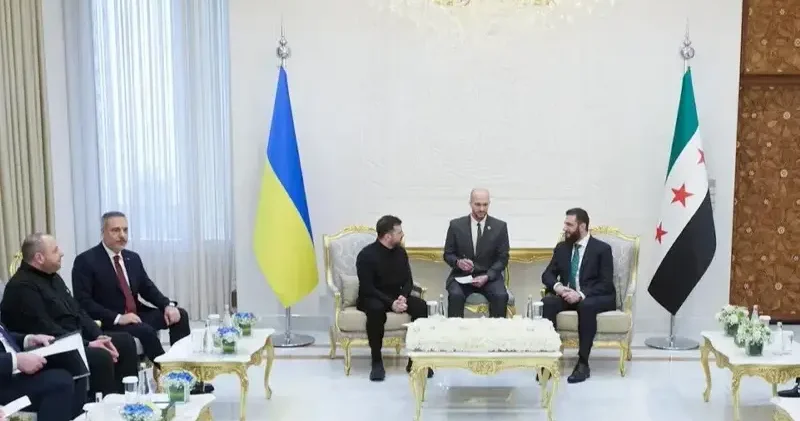 Suriye de üçlü zirve: Bakan Fidan Suriye Cumhurbaşkanı Şara ve Ukrayna Devlet Başkanı Zelenski ile görüştü Dünya Haberleri