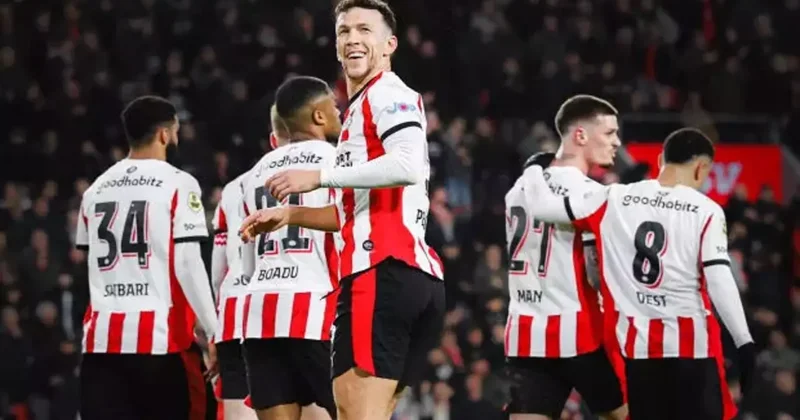 Ezeli rakip puan kaybetti! Nisanda şampiyon oldular