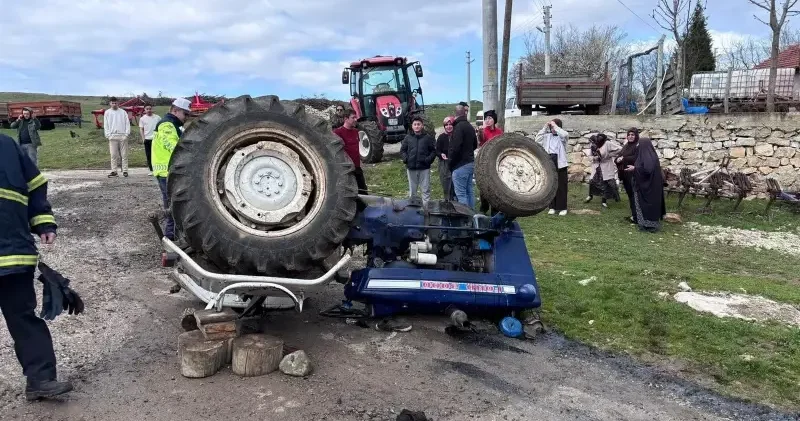 Bilecik te traktör devrildi: Bir kişi hayatını kaybetti Gündem Haberleri