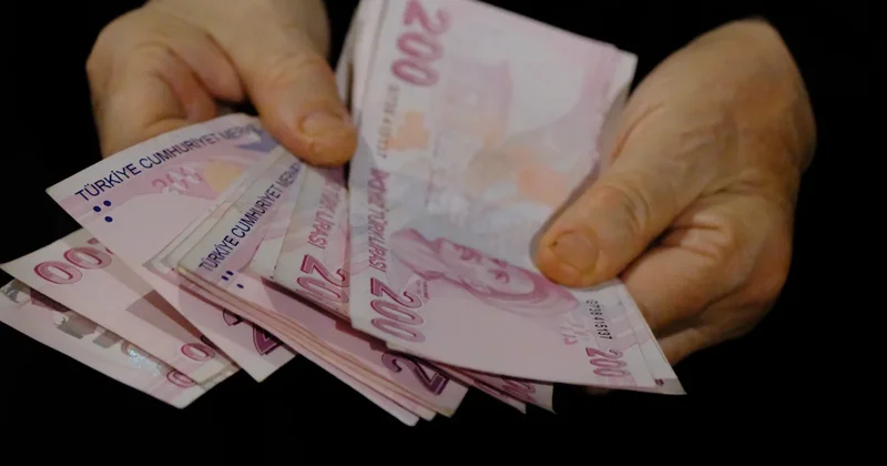 Emekliler yılbaşında aynı filmi izleyecek Sözcü Gazetesi