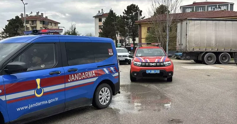 Bolu Belediyesi’nde yürütülen soruşturmada gözaltına alınan 3 kişi adliyeye sevk edildi