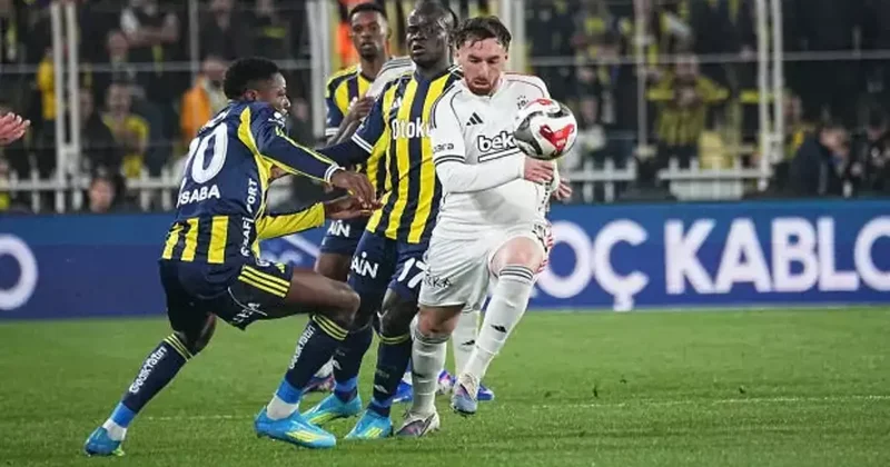 Kadıköy de 90+11 depremi! Derbi son dakikada koptu