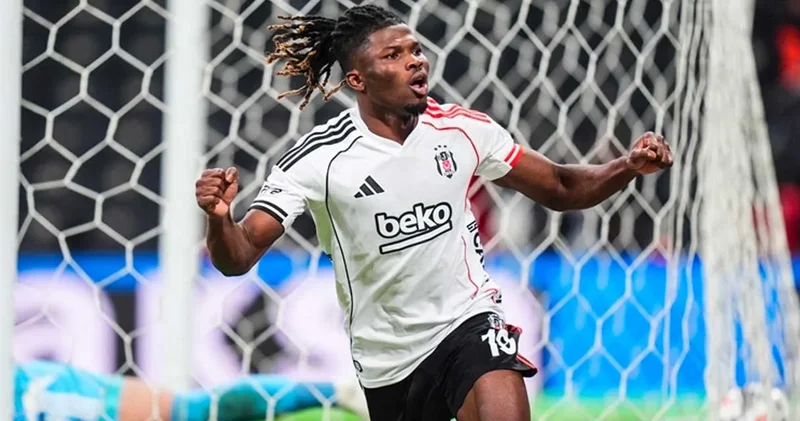 Beşiktaş ta Fenerbahçe maçına yetişemedi: Yıldız futbolcu kadrodan çıkarıldı