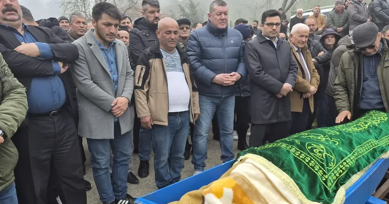 Düştüğü gölette balçığa saplanıp boğulmuştu! 12 yaşındaki Emircan toprağa verildi