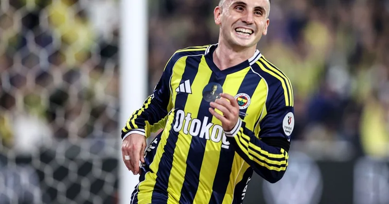 Fenerbahçe, Galatasaray ın kaybettiği haftada Beşiktaş derbisinde fırsat tepti