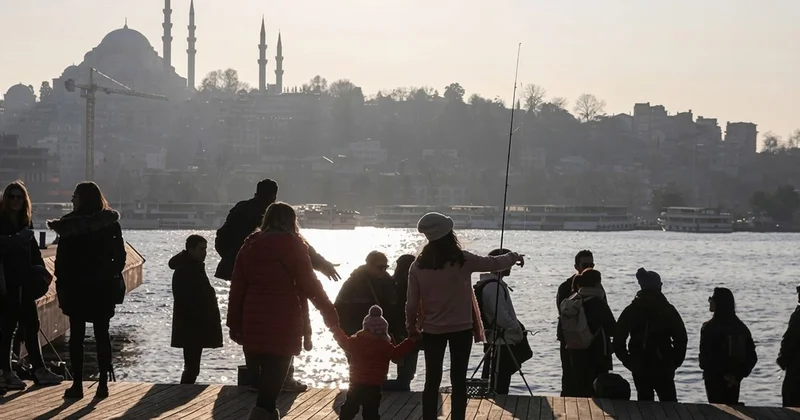 Yağışlara kısa bir mola! Tarih verildi, İstanbul a 3 günlük bahar havası geliyor