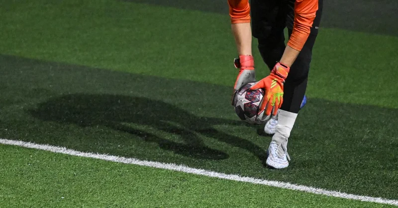 Uzmanlar uyardı: Halı saha maçları gizli kalp hastalıklarını tetikliyor