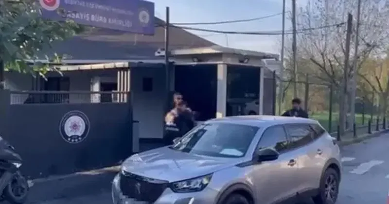 Kağıthane de evine ateş açılan saldırgan dürümcüyü kurşunladı: 3 şüpheli yakalandı