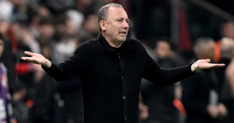 Beşiktaş kupadan elendi, taraftar istifaya davet etti Sözcü Gazetesi