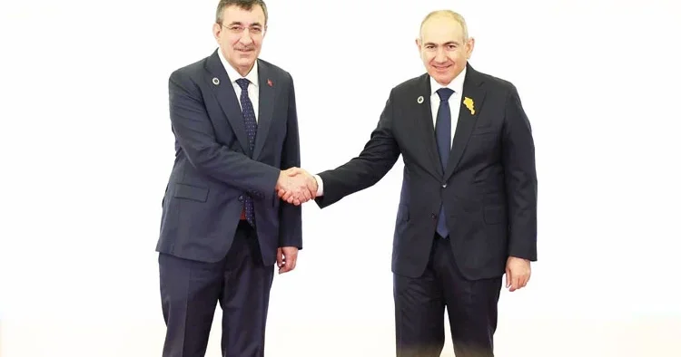 Yıllar sonra üst düzey Ermenistan ziyareti