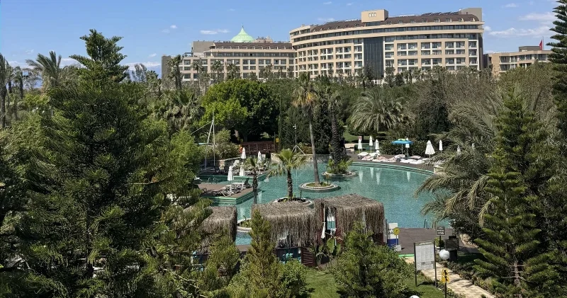 Turizmde bayram hareketliliği başlıyor: Erken rezervasyon uyarısı geldi Ekonomi Haberleri