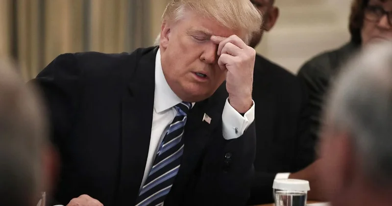 Trump a anket şoku! Popülaritesi tarihindeki en dip seviyeye indi