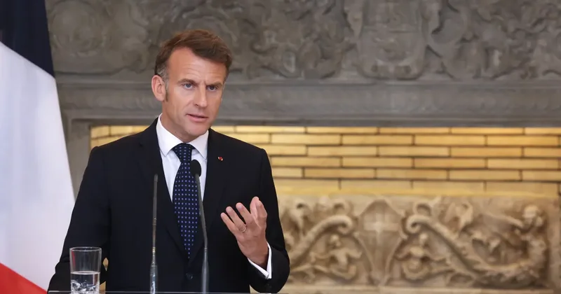 Macron dan haddİ aşan paylaşım! Osmanlı yı hedef aldı