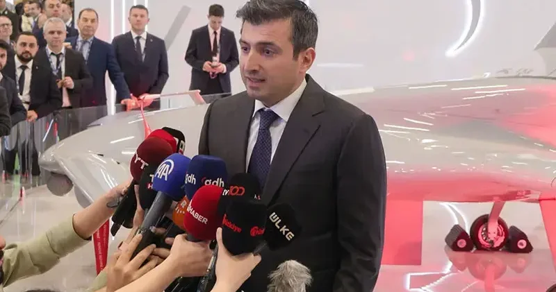 Selçuk Bayraktar: Türk orduları dünyada SİHA’larla ilk savaşı kazanan güç olarak tarihe geçti