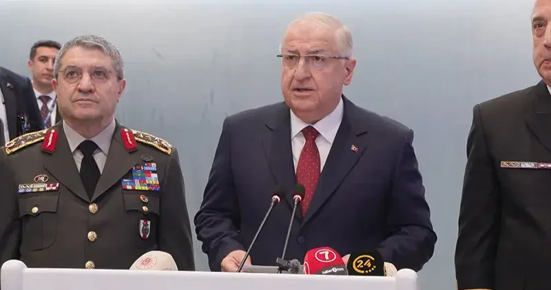 Milli Savunma Bakanlığı, ‘YILDIRIMHAN’ isimli kıtalararası balistik füzeyi tanıttı