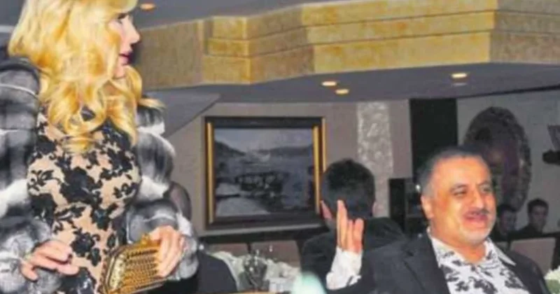 Seda Sayan Erol Köse yi dövdüğünü anlattı: Rahmetlinin kafasına çanta patlattım Sözcü Gazetesi