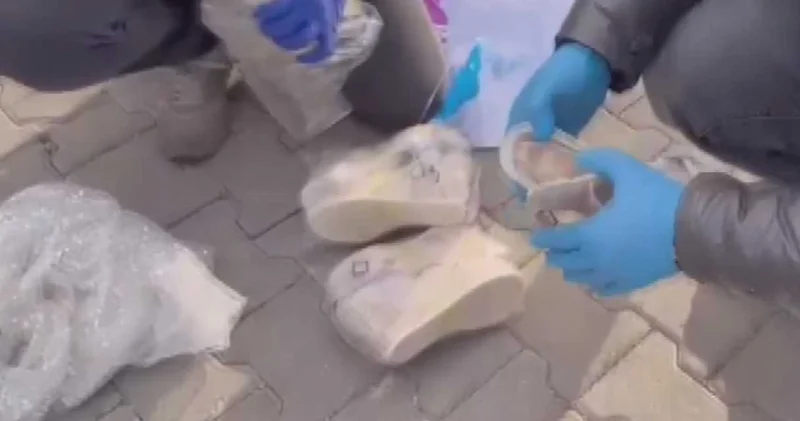 Tokat ta kadın ayakkabısına gizlenmiş 1,6 kilogram eroin ele geçirildi