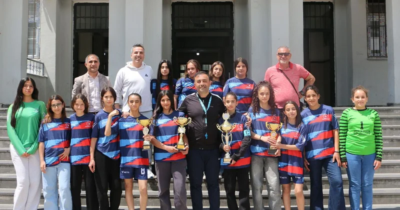 9 yıldır hayal ediyorlardı: Diyarbakırlı kızlar tarih yazıyor
