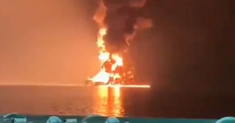 İran ın BAE ye ait petrol tankerini vurduğu anlar kamerada