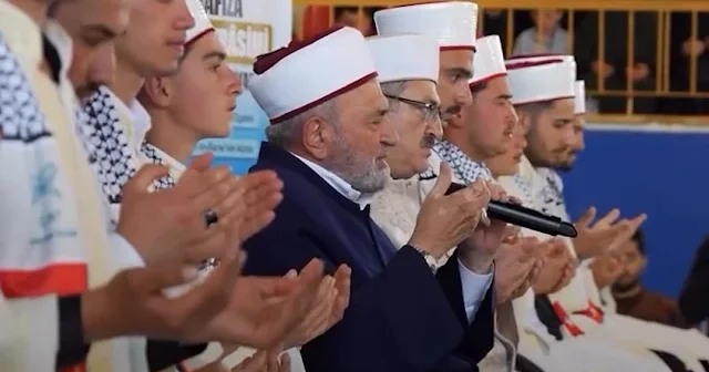 Erzurum da gurur günü: Çat ilçesinde 111 genç hafız icazetini aldı VİDEO İZLE