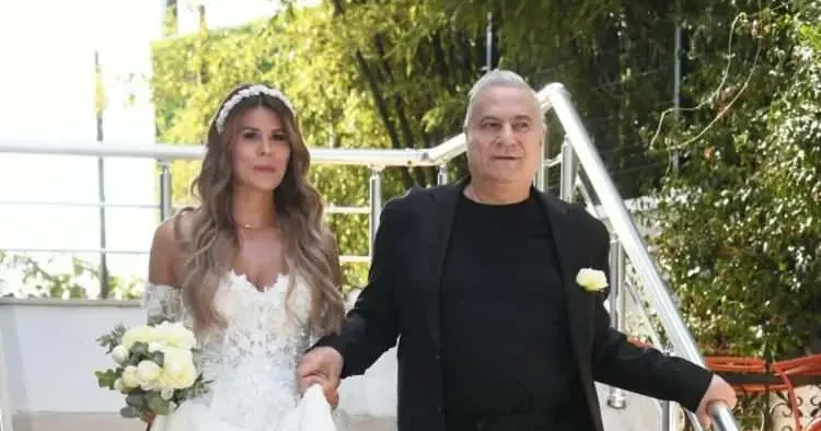 Mehmet Ali Erbil den boşandıktan sonrası ilk kez görüntülendi! Gülseren Ceylan ın yüzündeki morluklar dikkat çekti