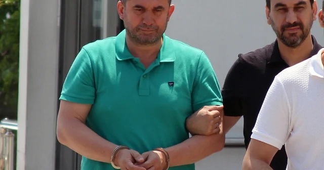 Bıçakla saldıran oğlunu tabancayla öldüren emekli polis: Uyuşturucu batağından kurtaramadım Adana Haberleri