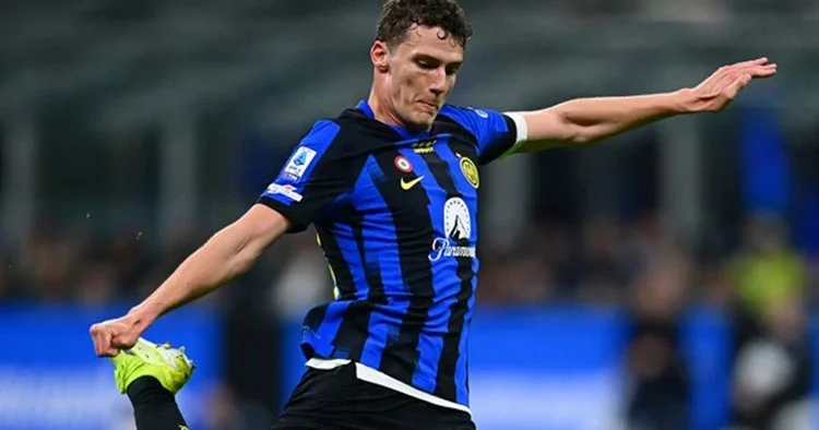 Beşiktaş tan savunmaya Benjamin Pavard hamlesi!