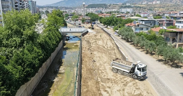 Doğu Aydın Bulvarı ve Tabakhane Deresi Köprüsü projesinde çalışmalar sürüyor Aydın Haberleri