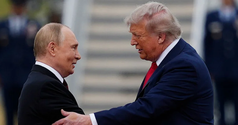 Vladimir Putin ile Donald Trump telefonda görüştü Dış Haberler