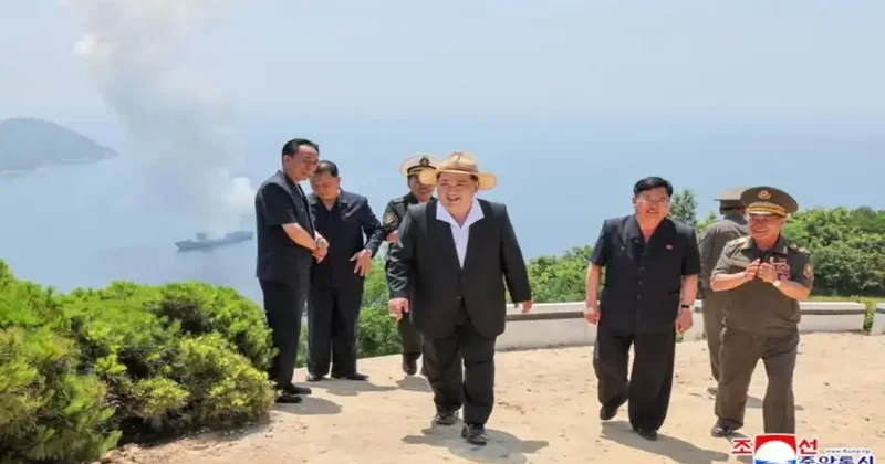Kuzey Kore nin yeni savaş gemisinde kritik test! Kim yerinde izledi
