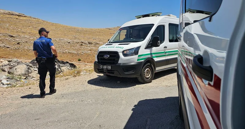 Şanlıurfa da battaniyeye sarılı erkek cesedi bulundu