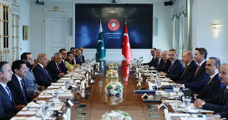 Bakan Kacır: Türkiye Pakistan İş ve Yatırım Forumu’nda iki ülkenin iş dünyası temsilcileriyle buluştuk