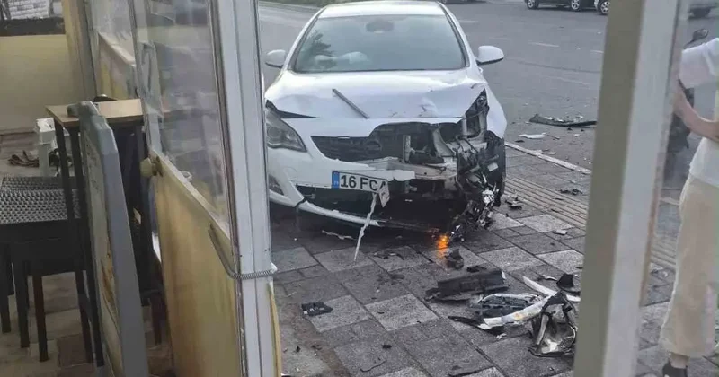Lüleburgaz’da otomobiller çarpıştı: Bir sürücü hastaneye kaldırıldı