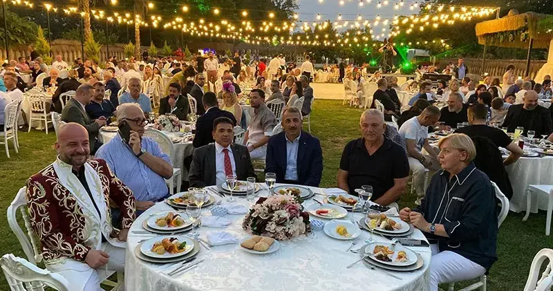 Kırkpınar Ağası Ufuk Özünlü den pehlivanlara destek gecesi