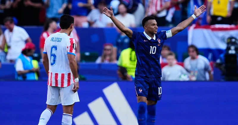 Paraguay ı tek golle geçen Fransa çeyrek finalde!
