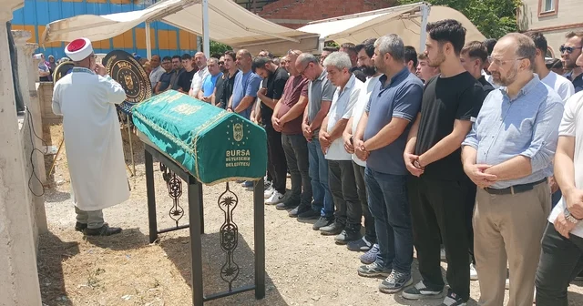 İznik Gölü nde boğulan İsmail ile Bünyamin, çocukluk arkadaşıymış Bursa Haberleri Habertürk Yerel Haberler