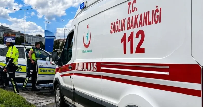 Erzincan da minibüs devrildi, 15 kişi yaralandı