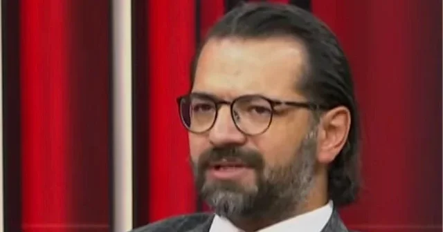 Hacı Yakışıklı ‘Önümüzdeki günlerde göreceksiniz’ diyerek kulisi paylaştı: Bir büyükşehir belediyesi AK Parti ye geçecek VİDEO İZLE