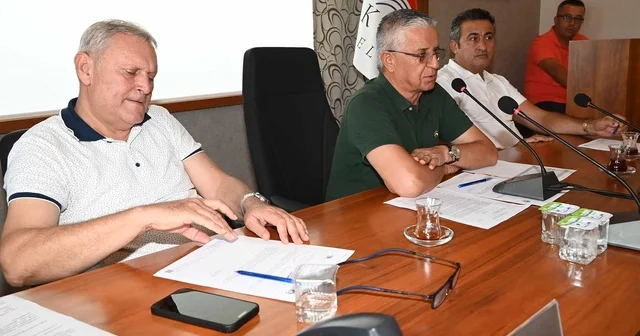 Kemer Belediyesi Ağustos ayı meclis toplantısında araç filosunun güçlendirilmesine yönelik kararlar alındı Antalya Haberleri Habertürk Yerel Haberler
