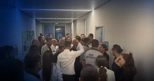 Üsküdar Belediyesi nde başkanvekili seçiminde gerginlik yaşandı